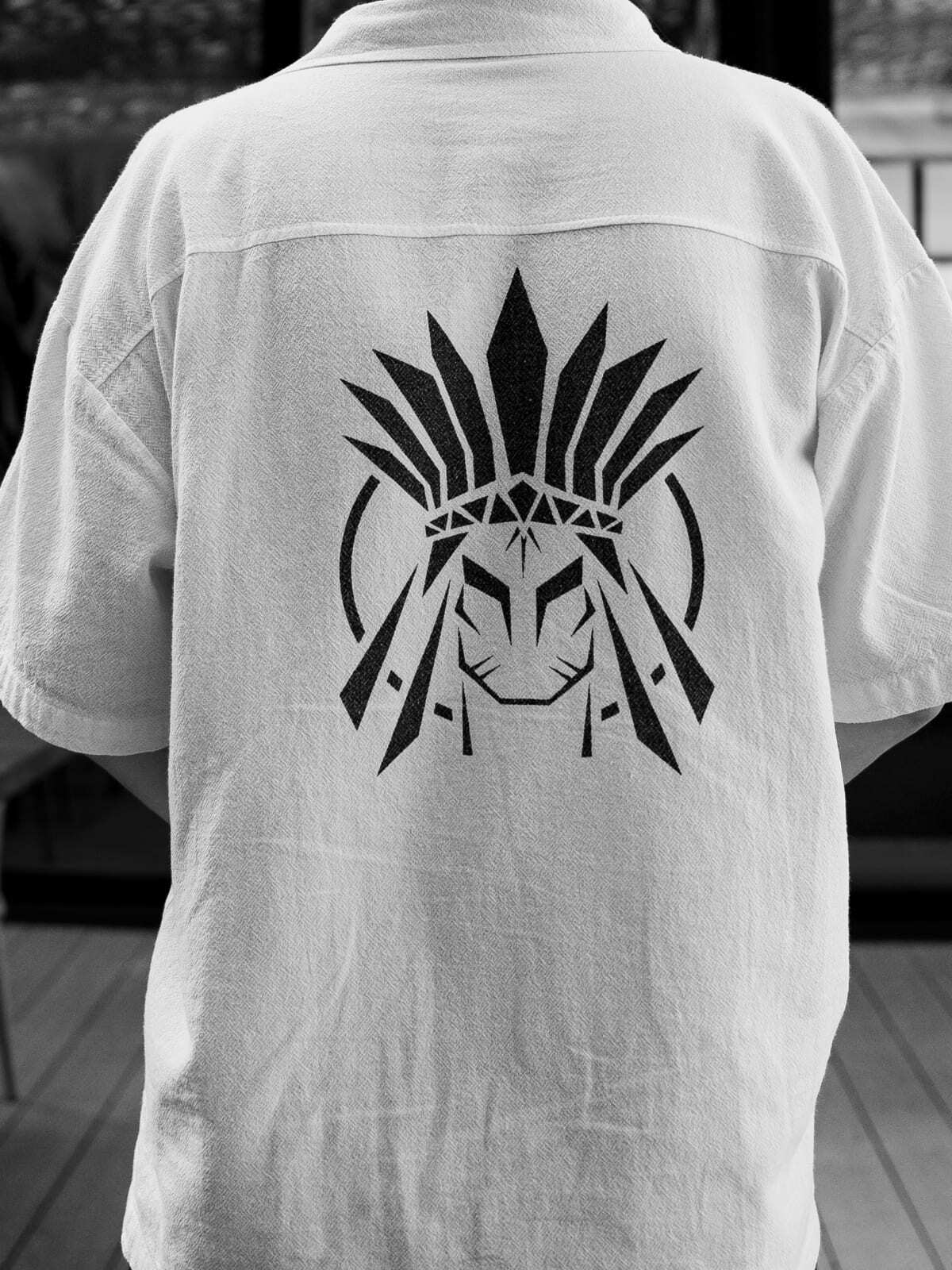 SHAMAN Lounge Cafe Bar брендинг: позиционирование бренда, айдентика, печатная продукция