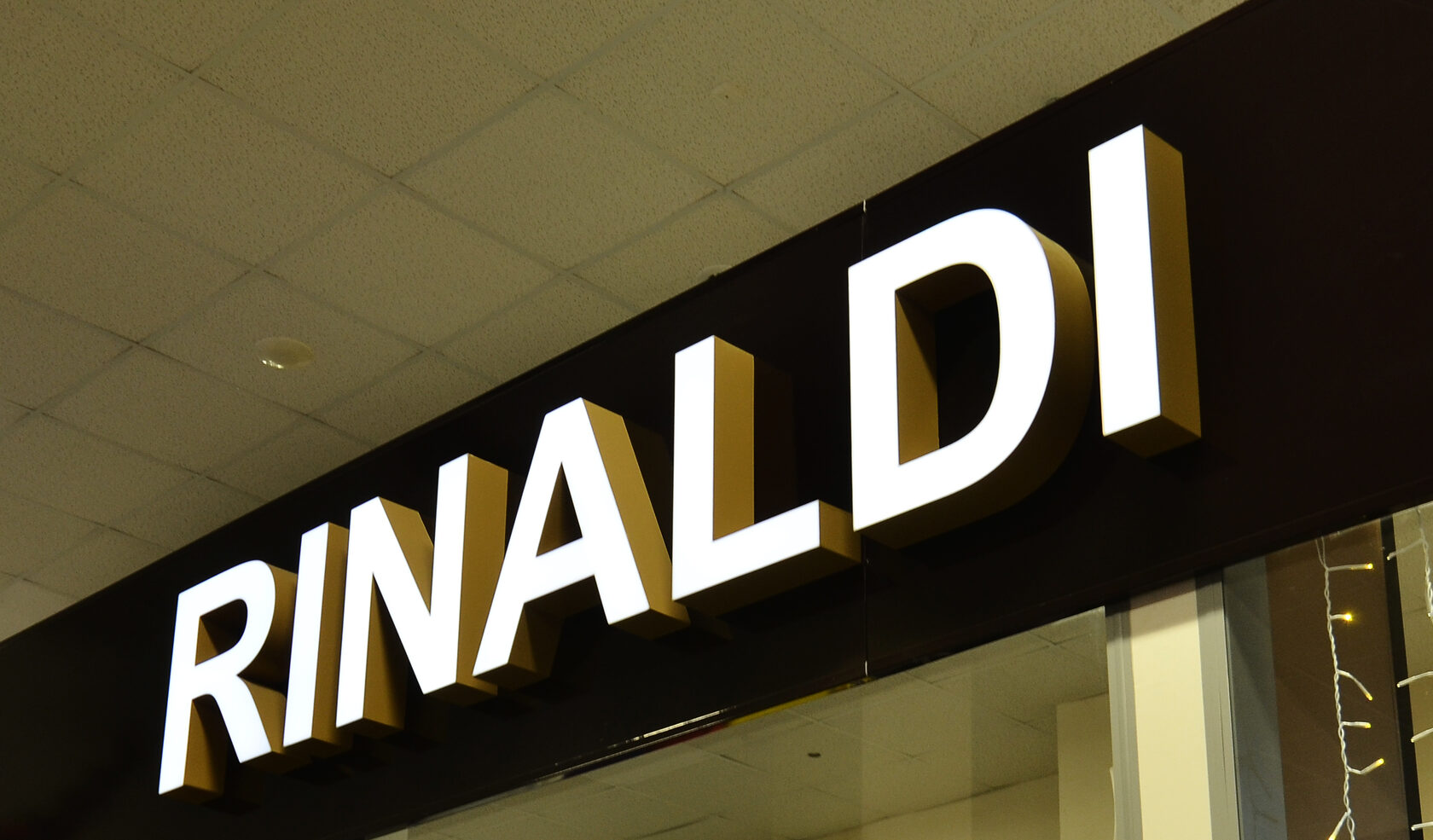 Объемные буквы для бутика