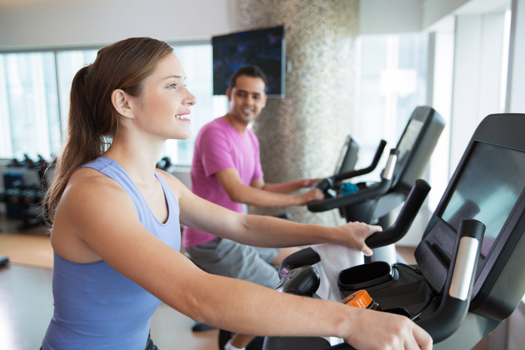 абонемент в фитнес-клуб в москве или в студию кинезиопилатеса