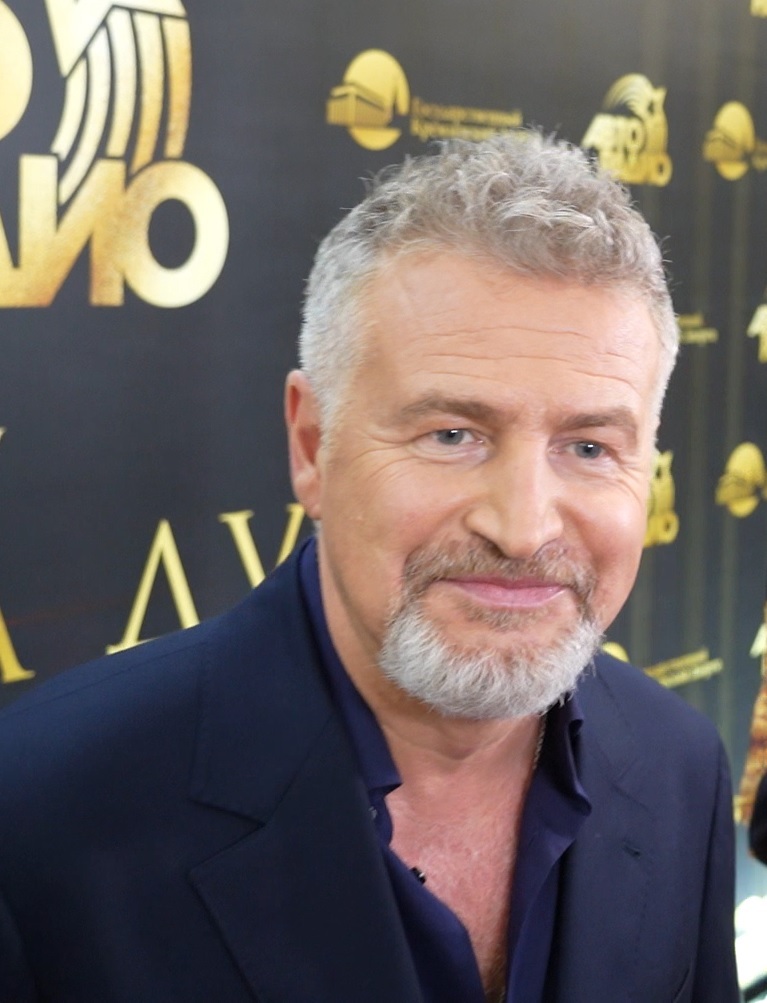 Леонид Агутин