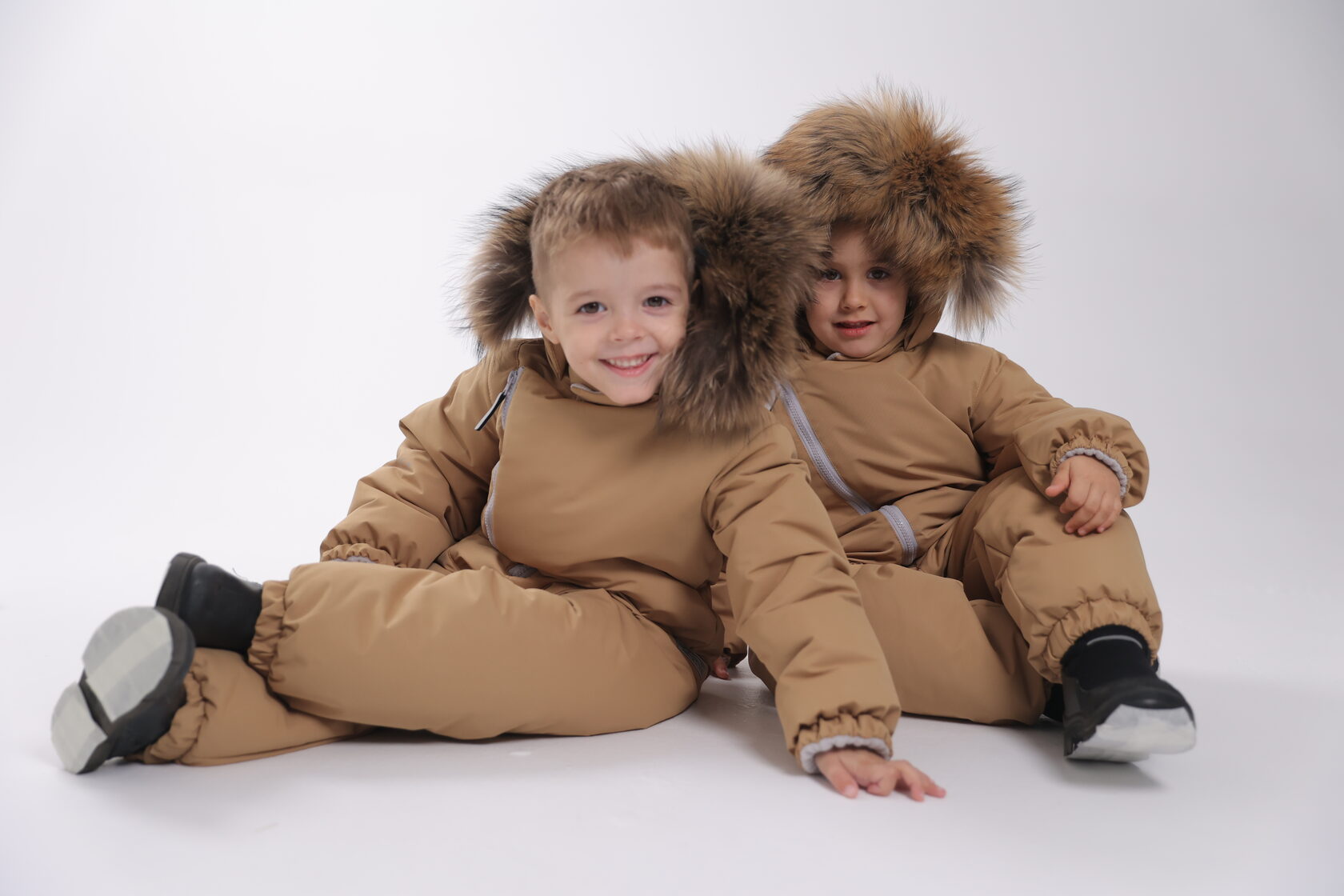 Зимние комбинезоны для детей