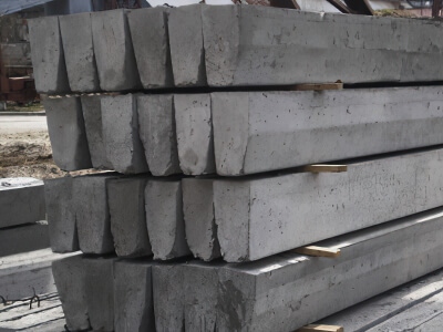 Предприятие по изготовлению сборного железобетона где работают на вилочных погрузчиках Hyundai