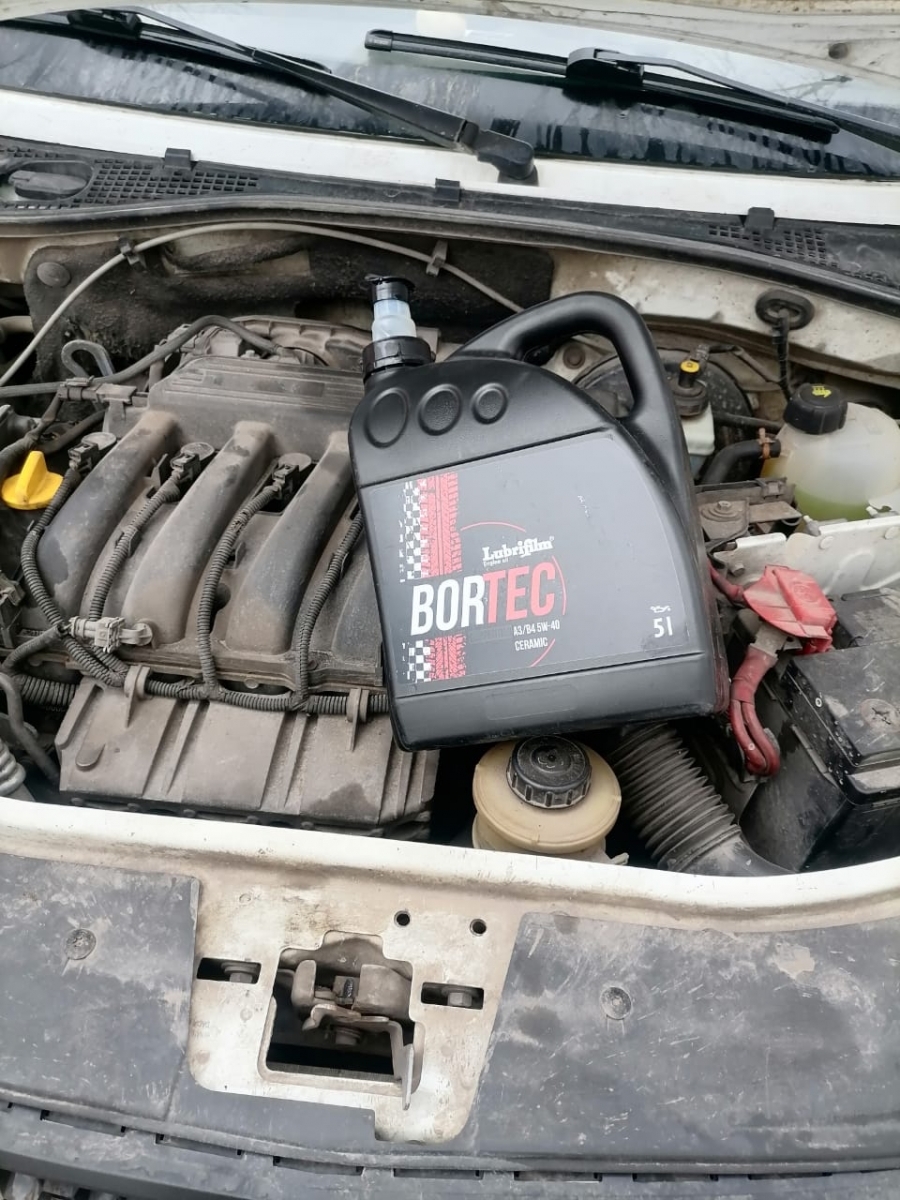 Lubrifilm motor oil with ceramics