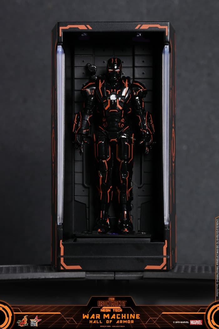 Hot toys iron man cheap neon tech