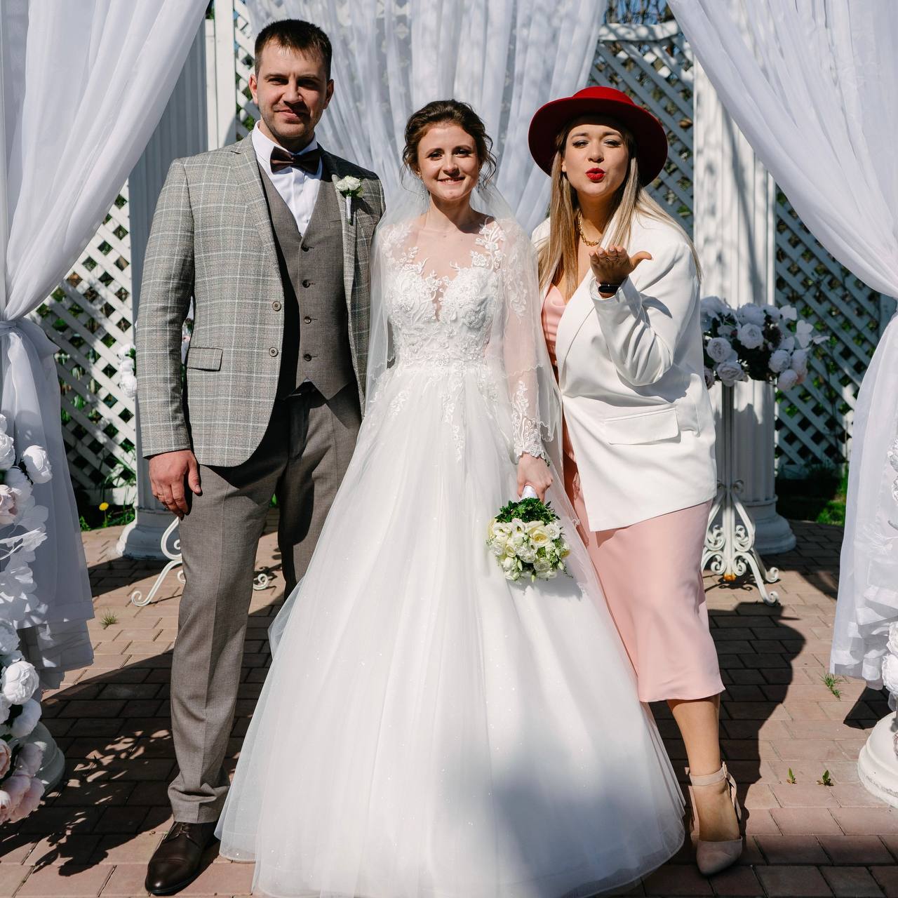 Ольга Красова ведущая и организатор незабываемых свадеб в городе Воронеж, Старый Оскол, Липецк и Белгород