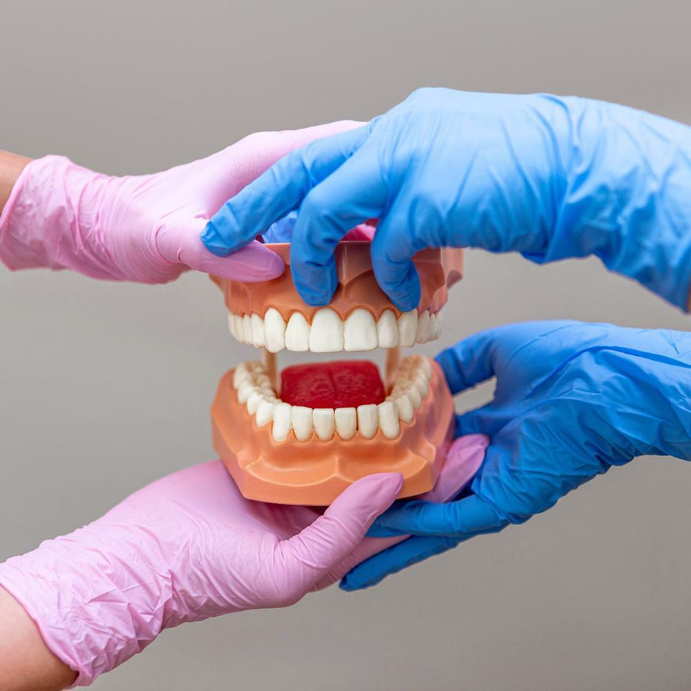 Подвижность зубов. Как лечить?