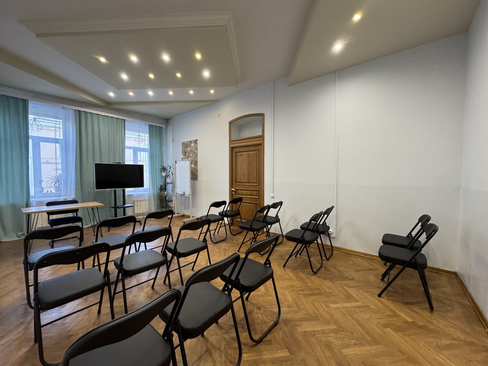 Конференц-зал 30 м²