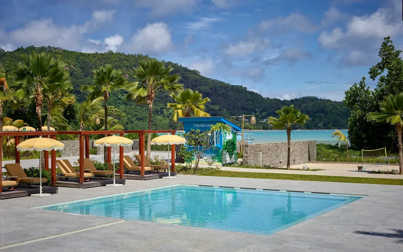 Бассейн Canopy By Hilton Seychelles Resort, остров Маэ