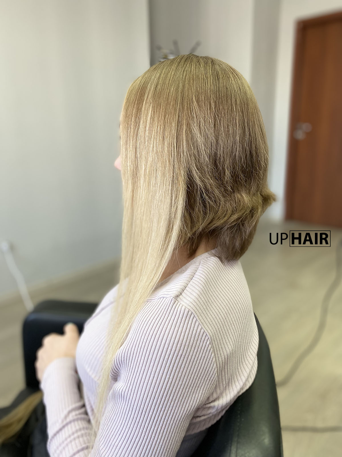 UpHair - cтудия безопасного наращивания и ухода за волосами в Мытищах.