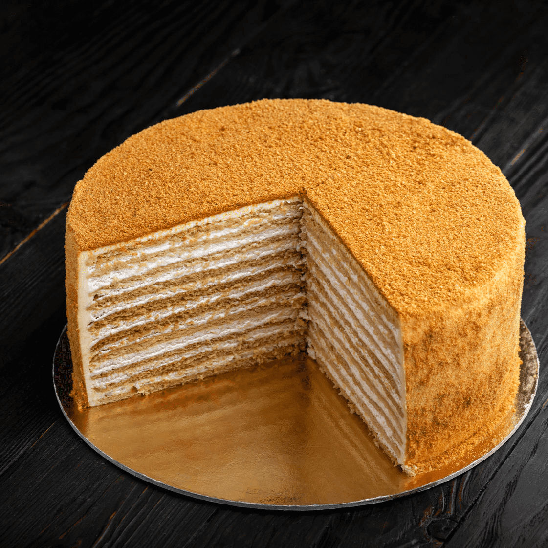 Classic Honey sponge cake