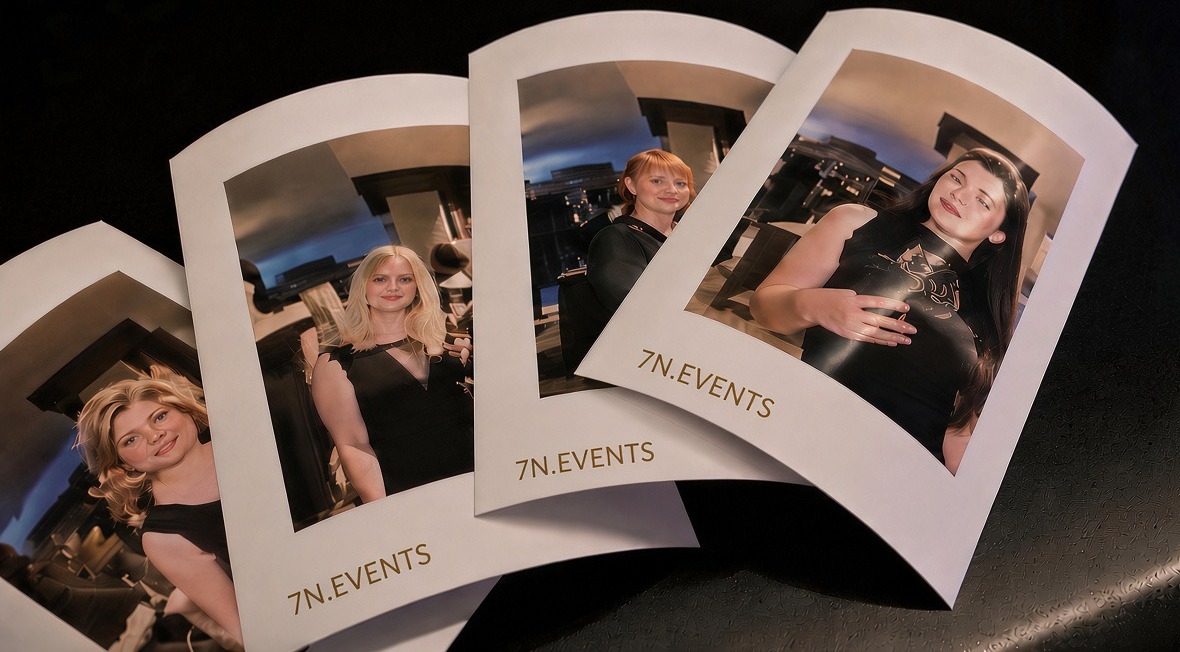 Напечатанные фотографии гостей в рамке 7N.EVENTS