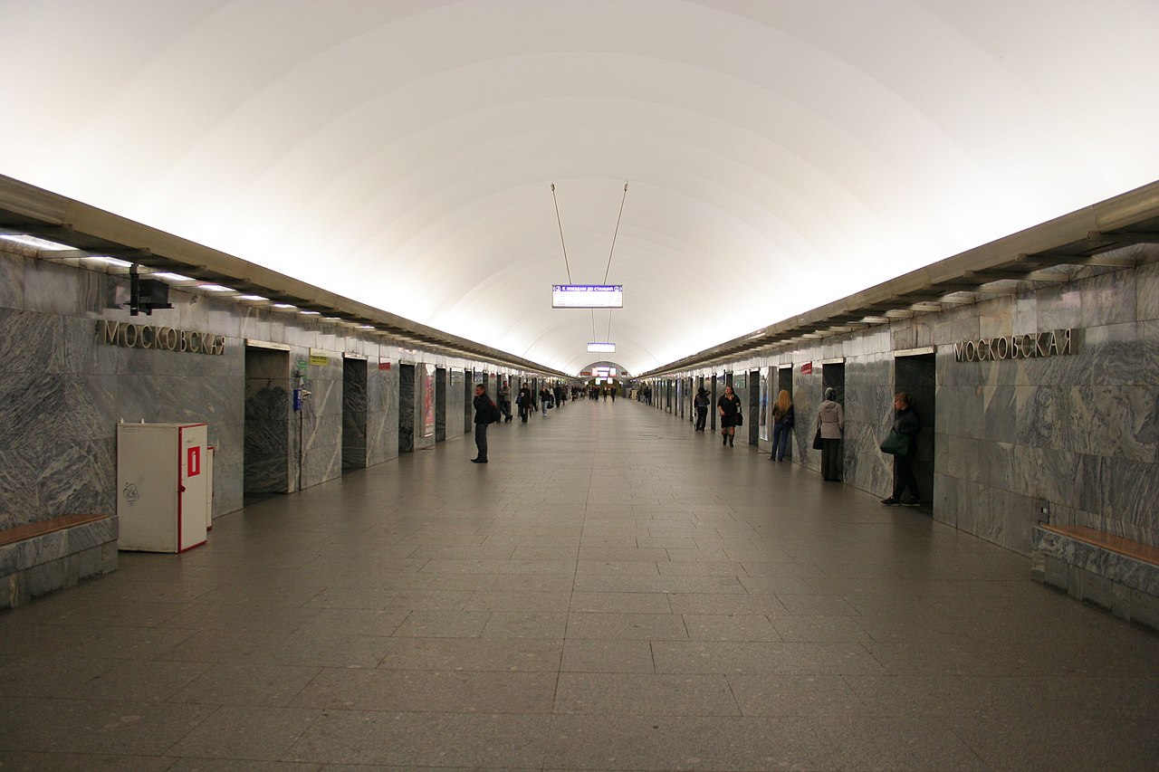 moskovskaya+metro+fontanka