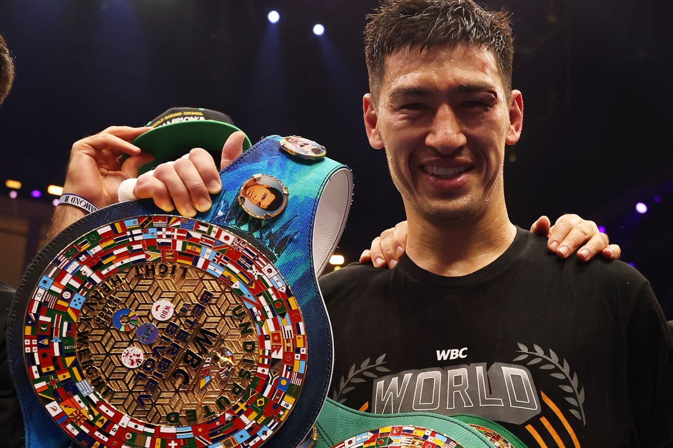 dmitry bivol, boxer, boxing, russian boxer, best boxer