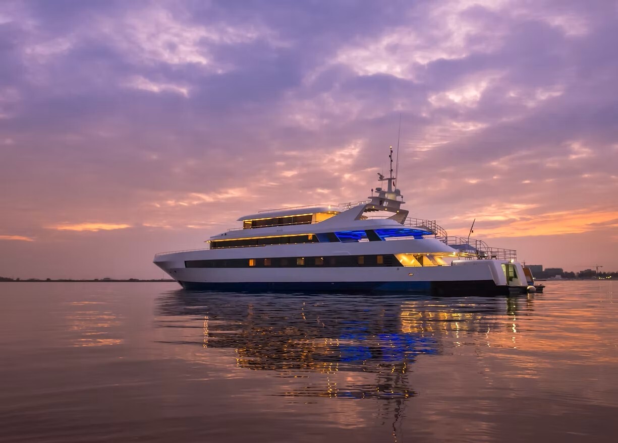 Дайвинг-сафари по Мальдивским островам на яхте «Ritrella»