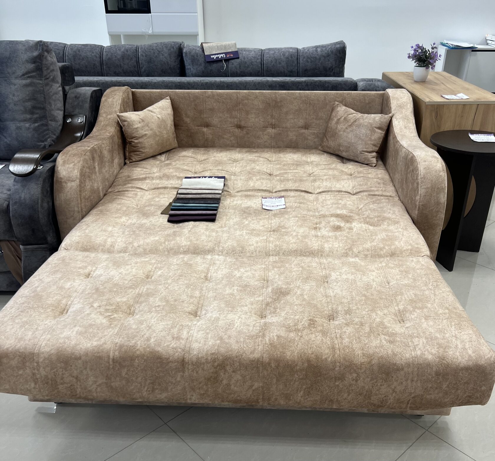 Диваны и мягкая мебель / Купить в Калининграде