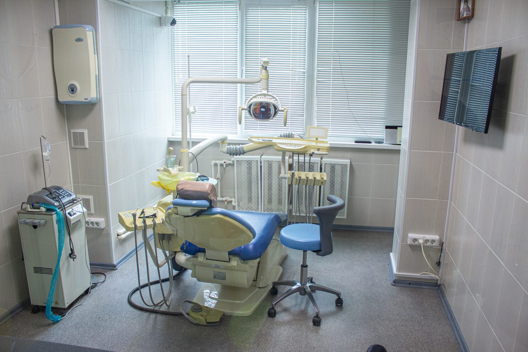Кабинет стоматологии Denta LOVE
