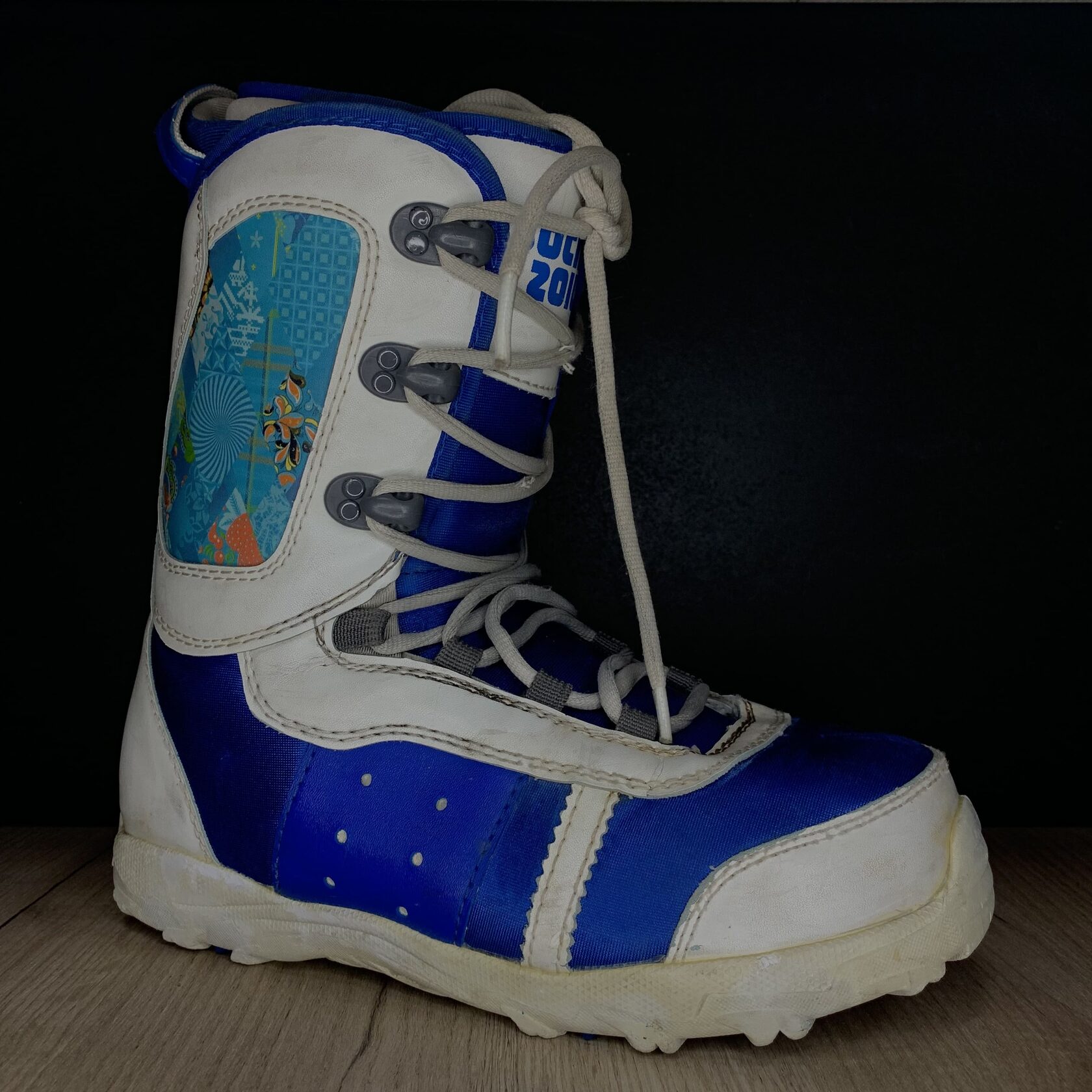 Ботинки SOCHI - прокат сноубордов в Омске