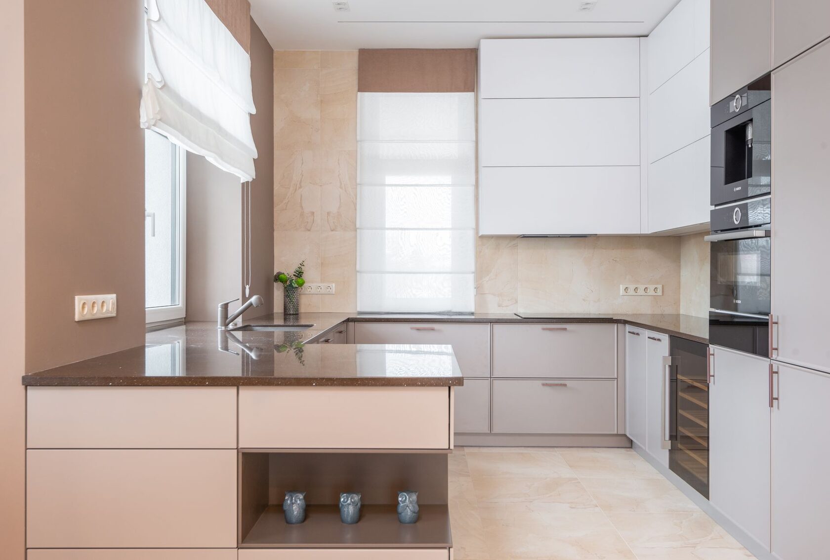 Нанесение микроцемента мастером: технология требует опыта