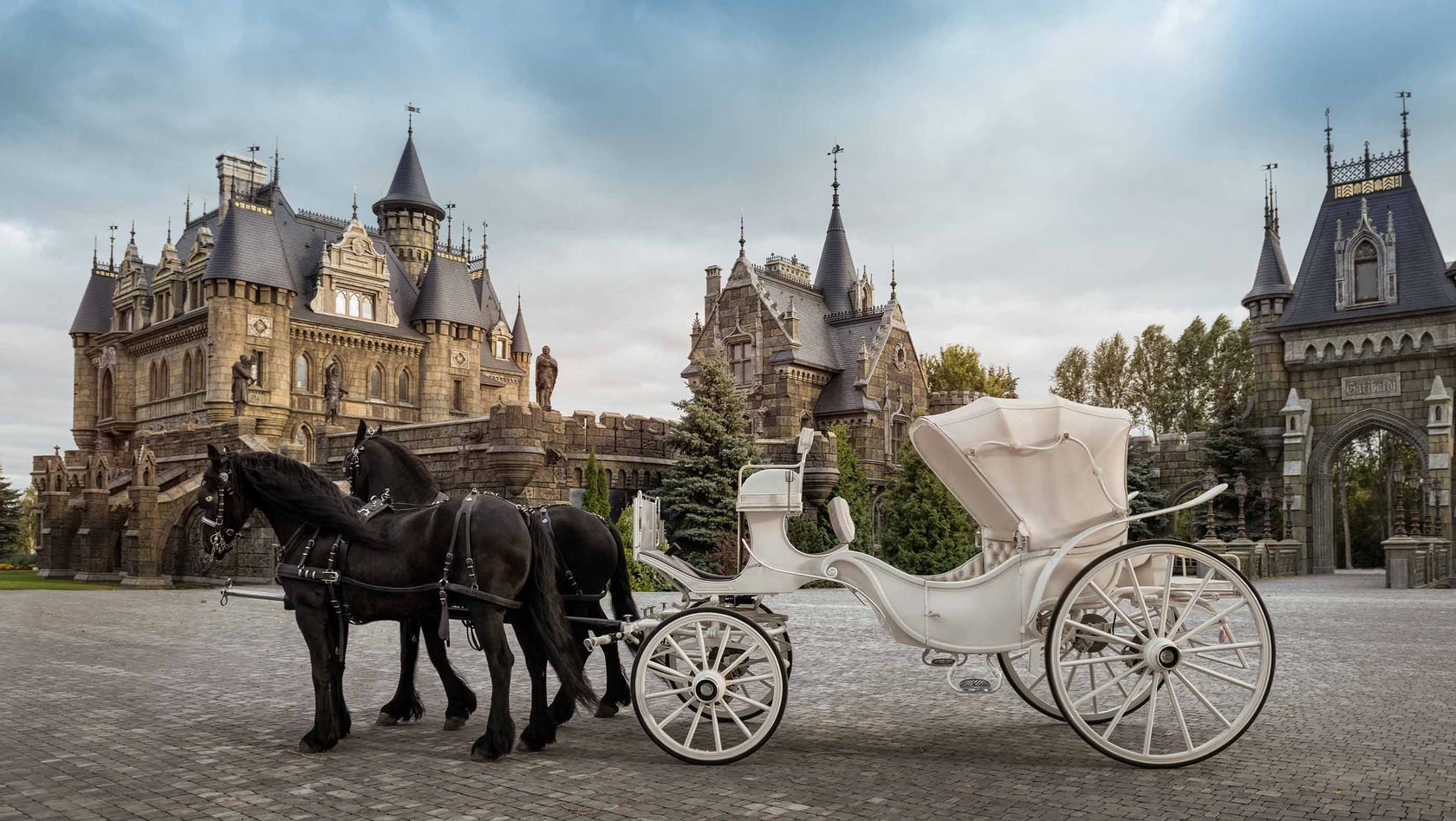 Купить Замок с именами и датой свадьбы молодожёнов в Москве | Интернет-магазин Стильная Свадьба