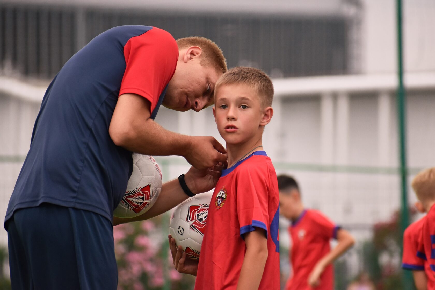 Ребенок родители футбол