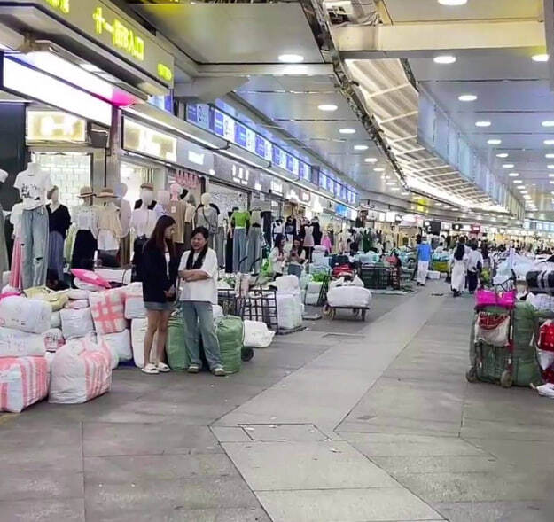 Оптовые рынки одежды в Гуанчжоу