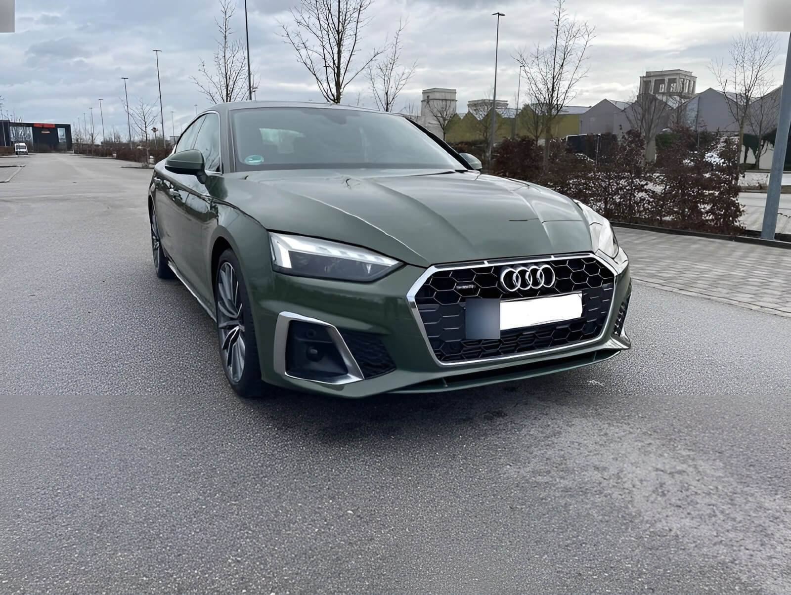 Audi a5 Sportback зеленая