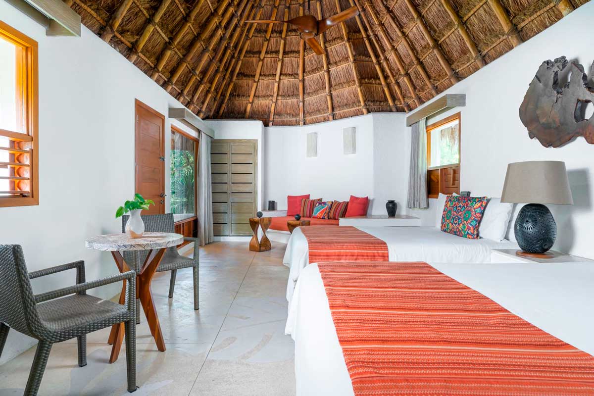 На фото: отель Mahekal Beach Resort в Мексике на Плайя-дель-Кармен