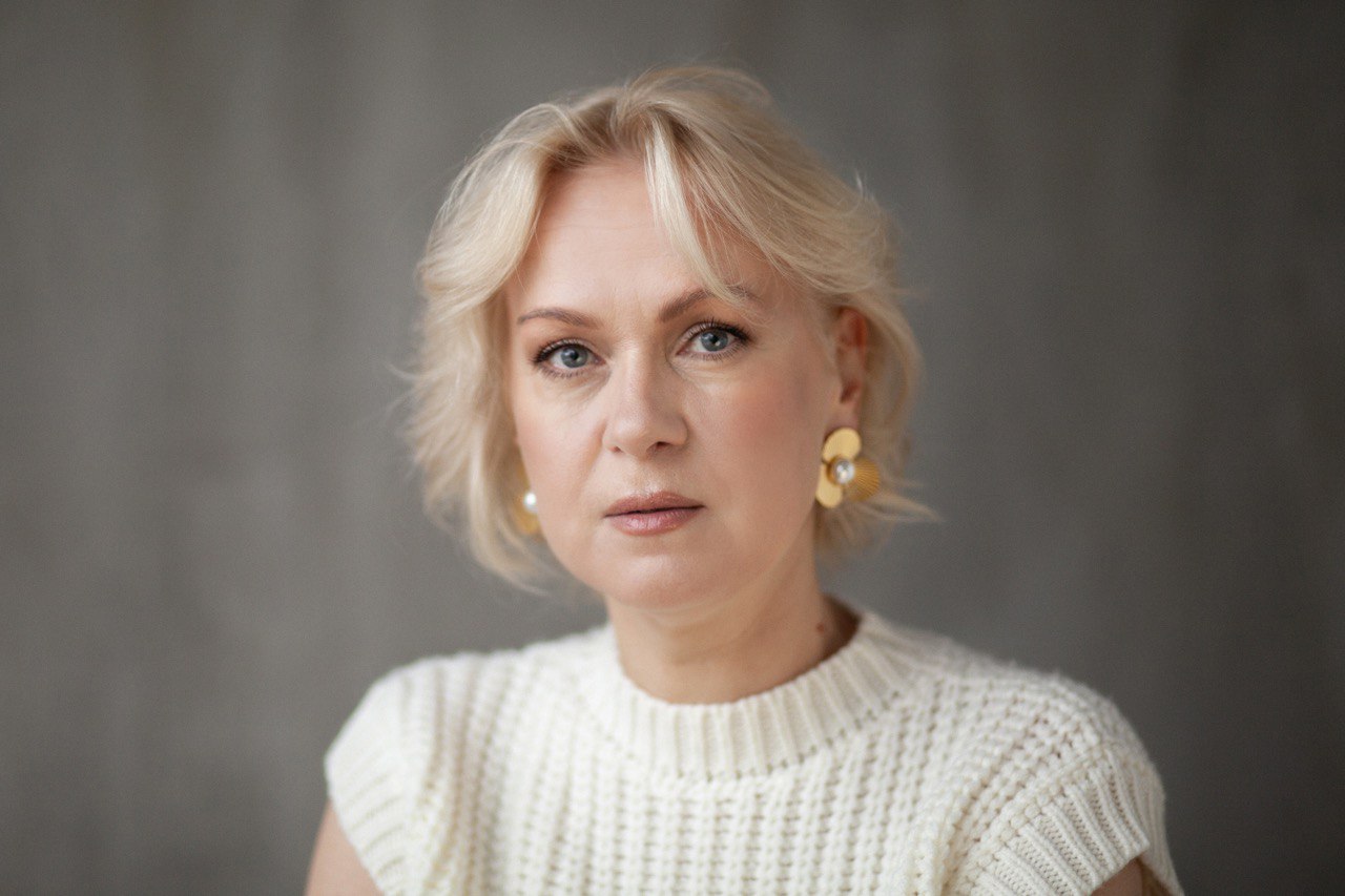 Светлана Чуйкина В Купальнике – Нина 2001 Светлана Чуйкина В Купальнике – Нина 2001