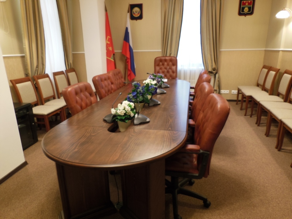 Мебель для комнаты переговоров