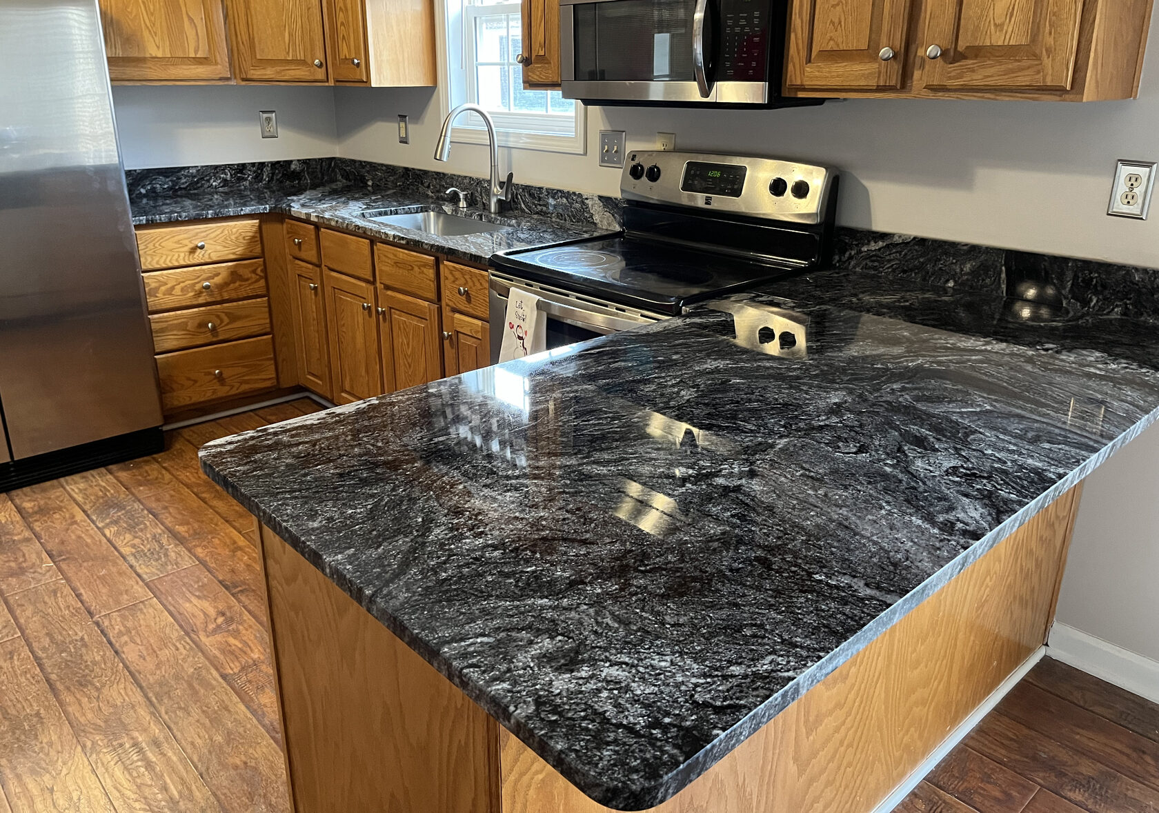 Majors granite and quartz