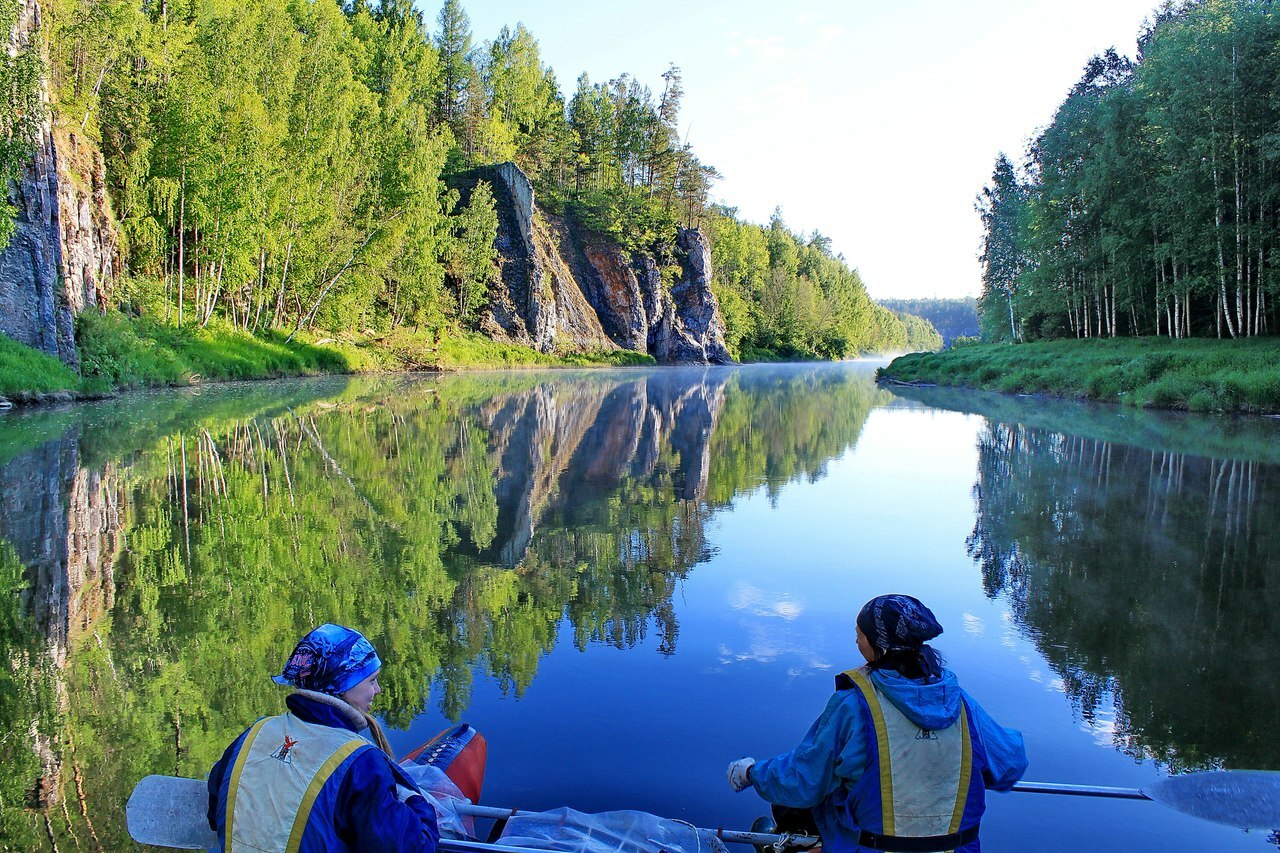 Сплав по реке Чусовой камень красный