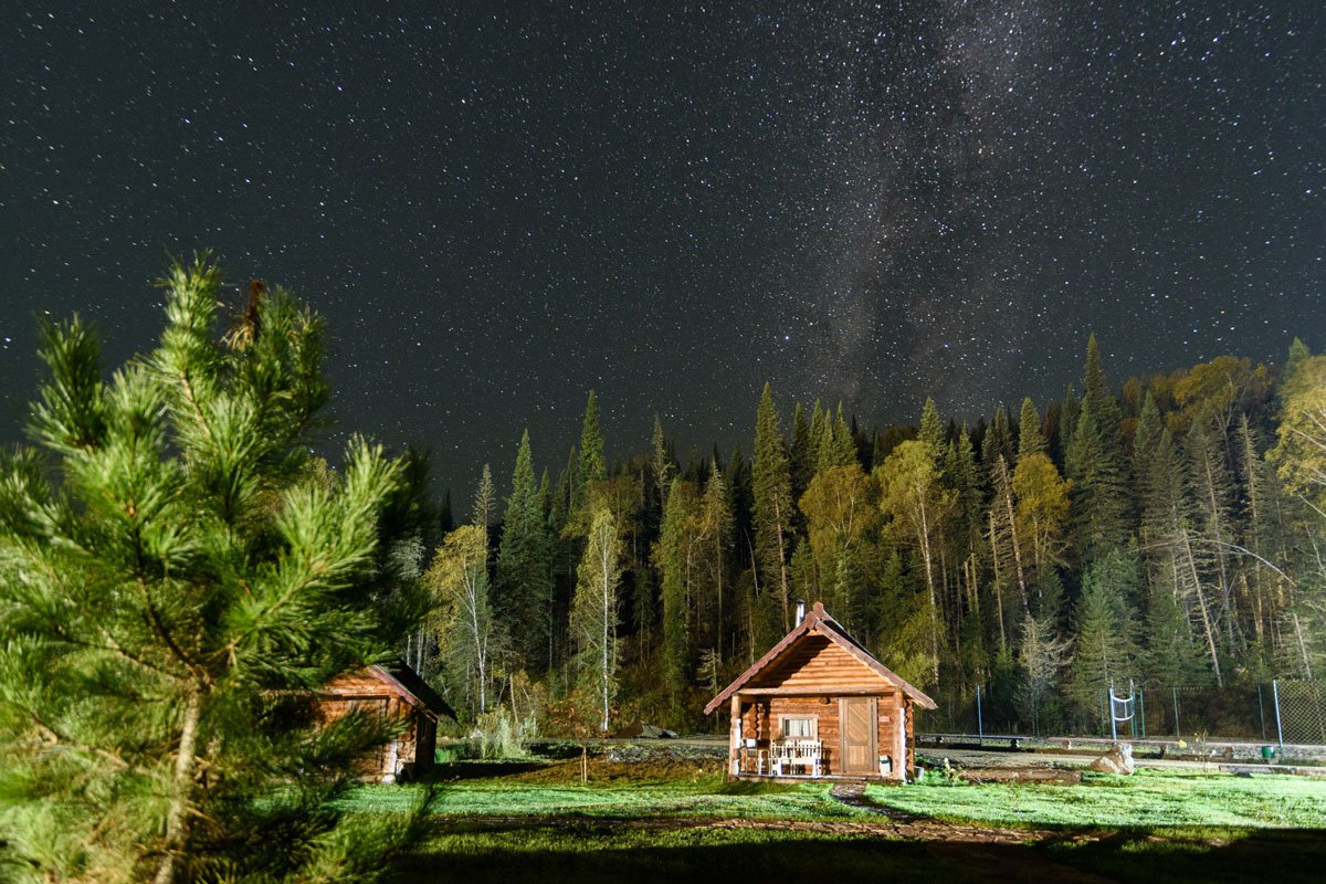 лесная сказка на озере