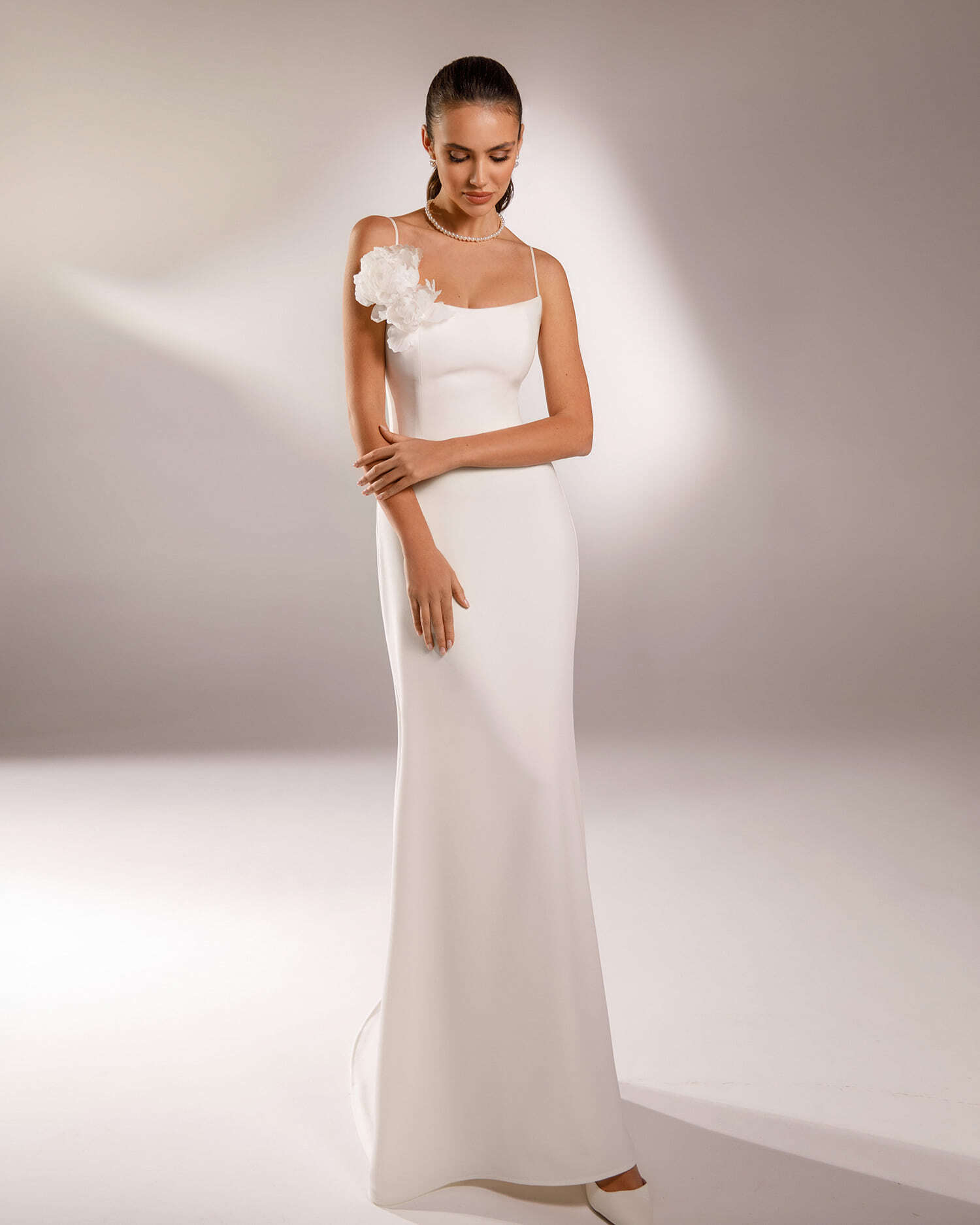 Элегантное свадебное платье SOUL в длине 