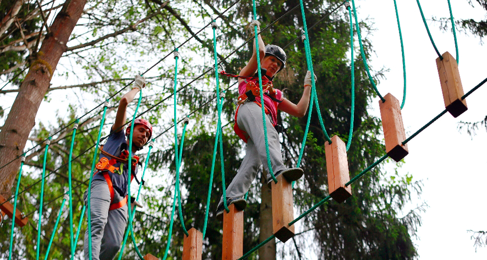 Crazy ride adventure park перевод. Веревочный парк Хотьково. Панда парк Хотьково. Парк развлечений Хотьково веревочный парк. Парк приключений Сергиев Посад.