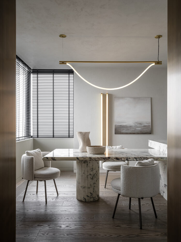 QUADRO | ROOM