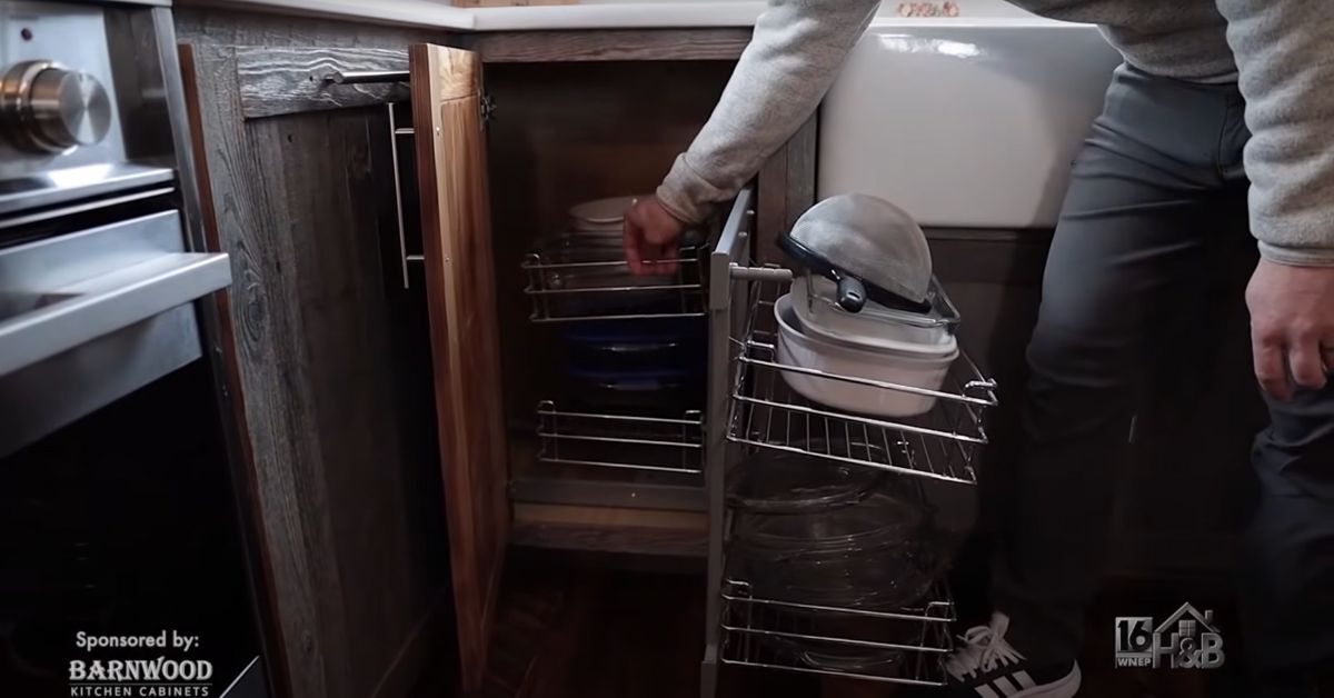 8 Tips for Maximizing Storage in Rustic Kitchens