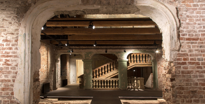 Флигель "Руина" Музея архитектуры имени А. В. Щусева