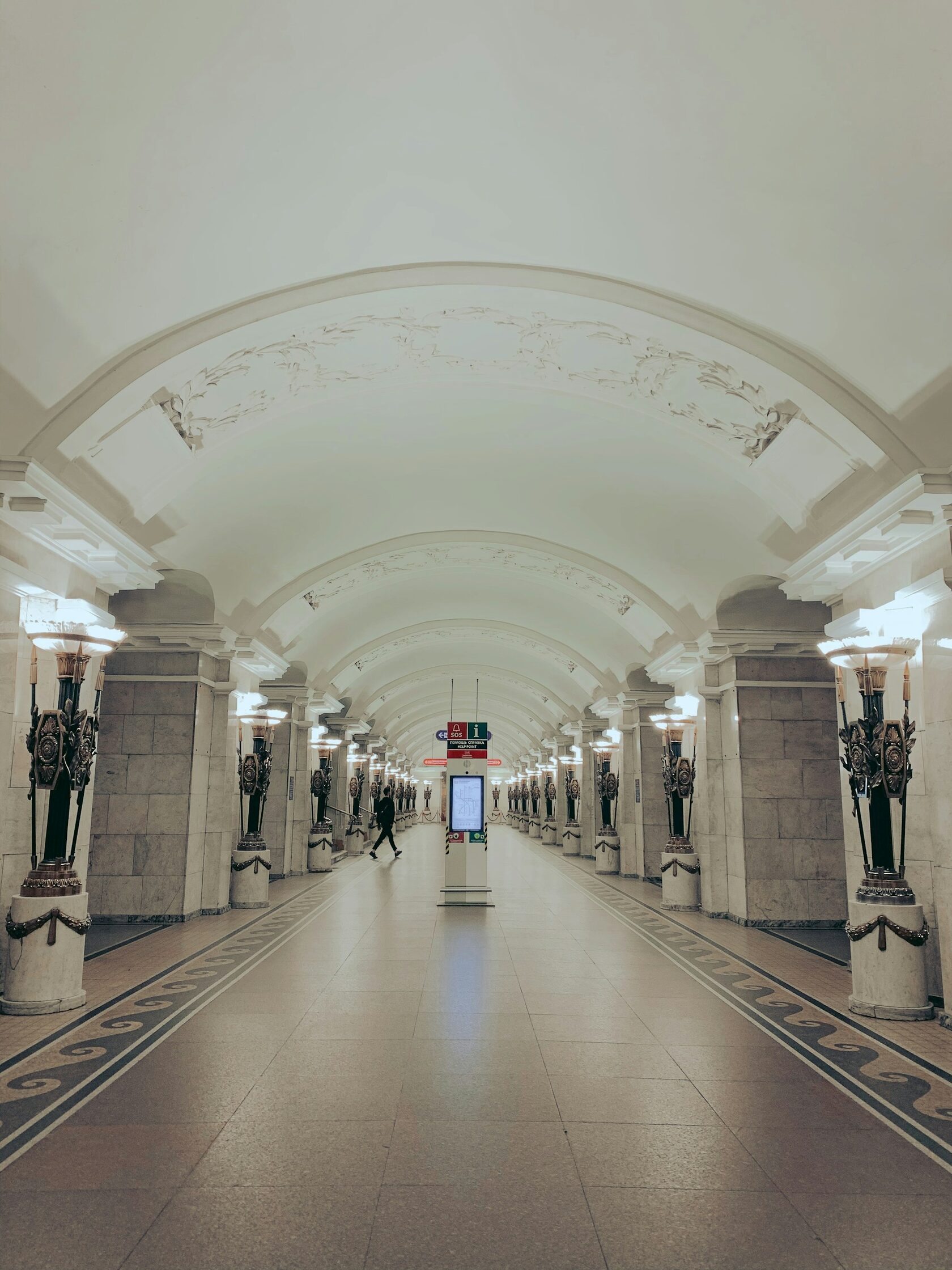 Пушкинская станция метро, Первая линия, Россия, Санкт-Петербург, Адмиралтейский район