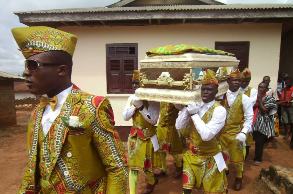 Заказать цветник на могилу