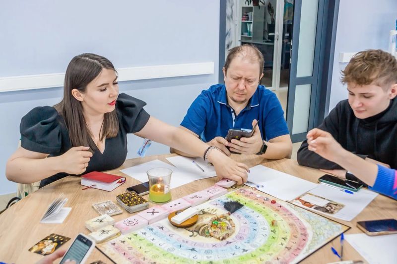 Стратегическая игра за столом