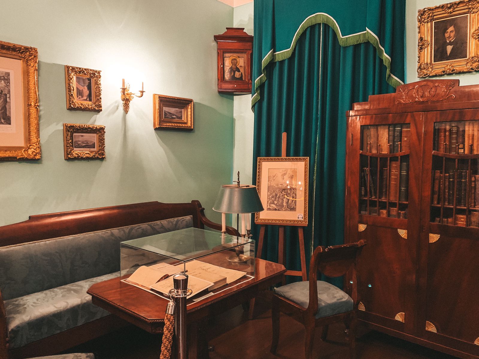 Афиша Nobless: Хрестоматия Любви. Антон Чехов и Ольга Книппер