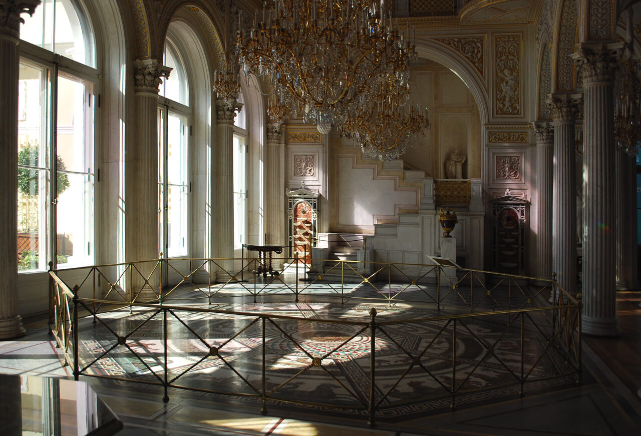 Virtual Visit to the Pavilion Hall of the Hermitage Museum