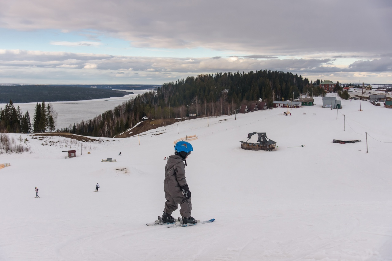 полазна горнолыжный комплекс. полазна лыжная база. полазна зимой. лыжная база полазна пермь. горнолыжная база полазна пермский край.