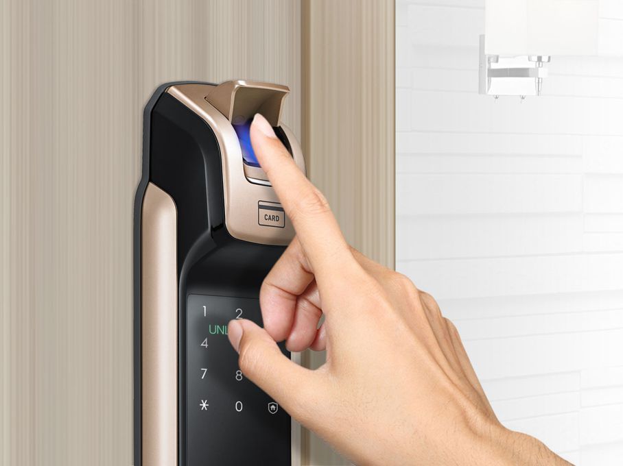 Умный электронный замок Samsung SHS-DP728 для Дверей Будущего