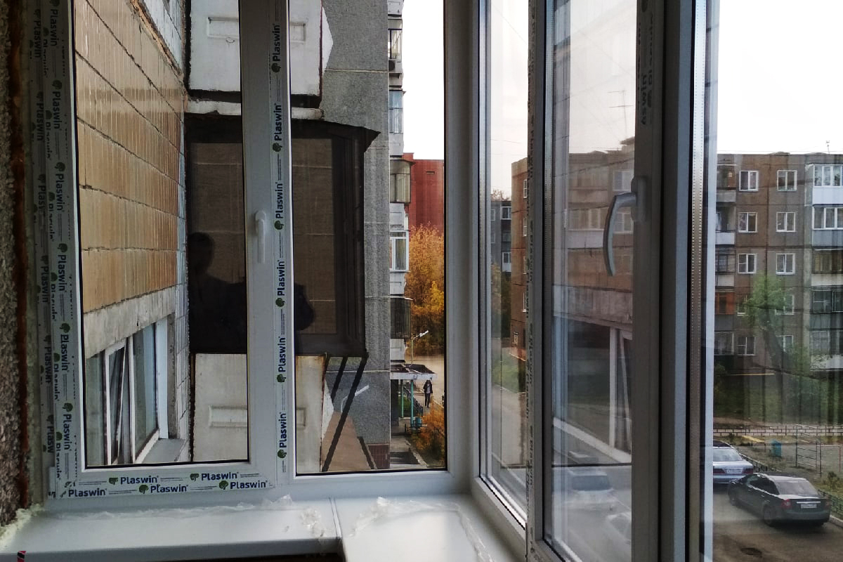 Остекление балкона