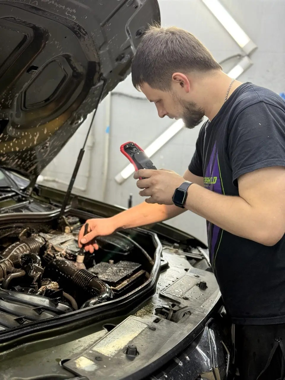 Мойка подкапотного пространства в G LAB, Пушкино