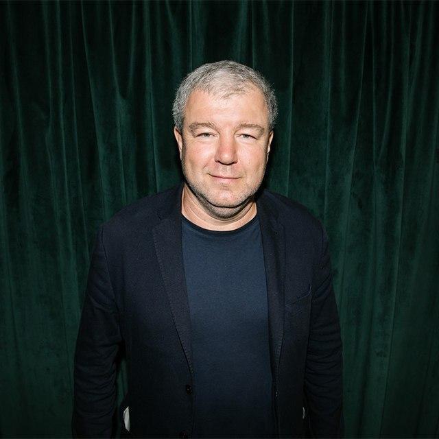 артист александр робак биография