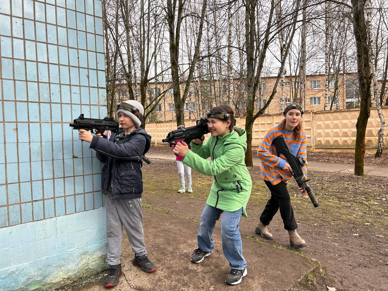 Внеаренный лазертаг: проведение лазартага в детском лагере