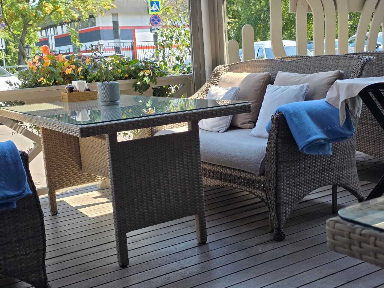 Мебель из ротанга от Малакка  для кафе и ресторанов