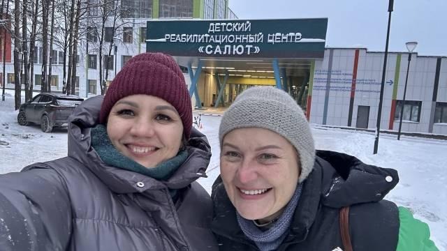 Изображение выглядит как человек, на открытом воздухе, зима, одежда

Содержимое, созданное искусственным интеллектом, может быть неверным.